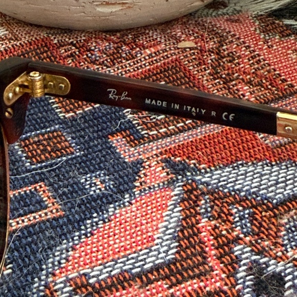 Folding Clubmaster Raybans - Picture 4 of 6